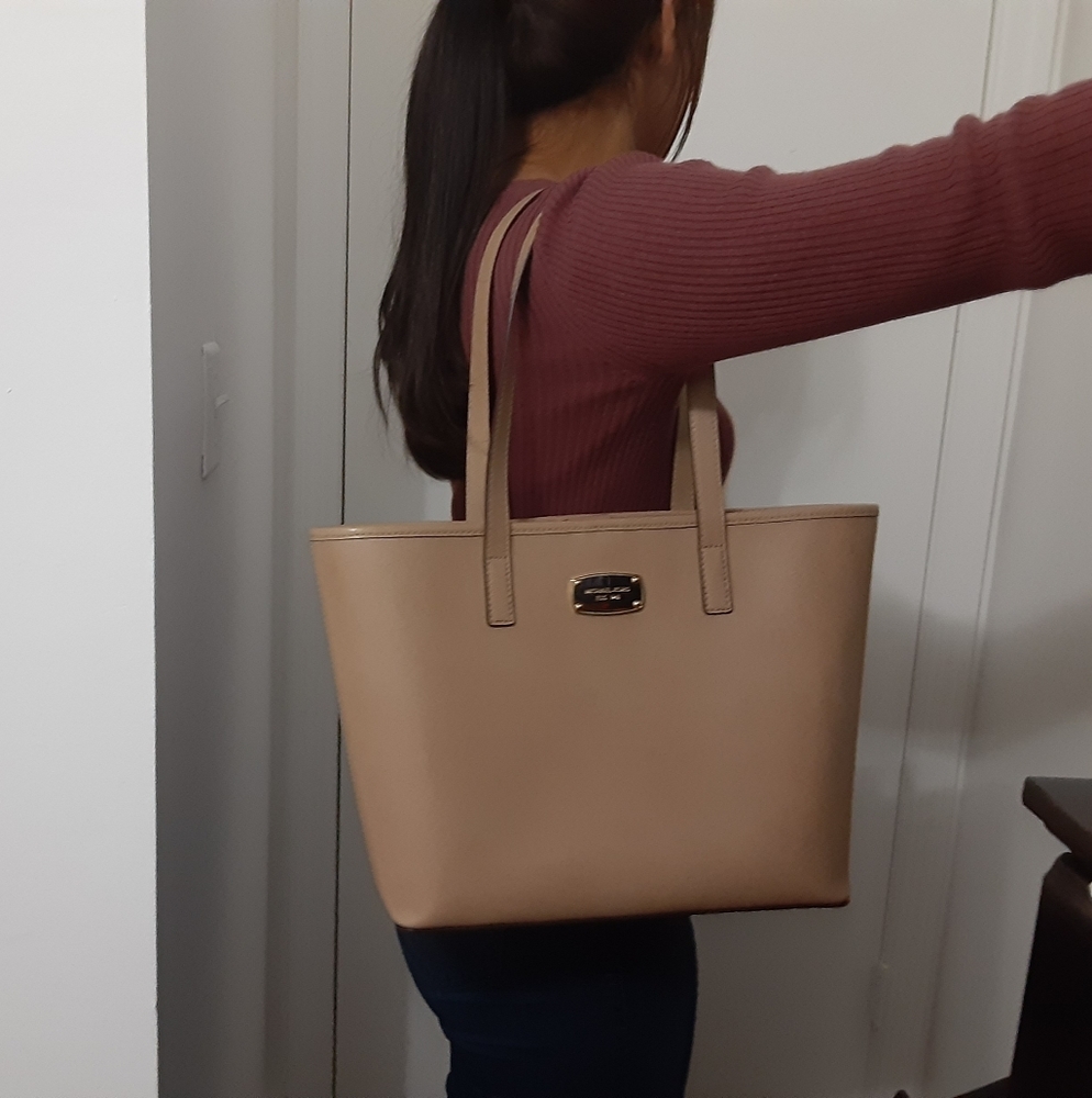 Michael Kors Medium Tote Bag